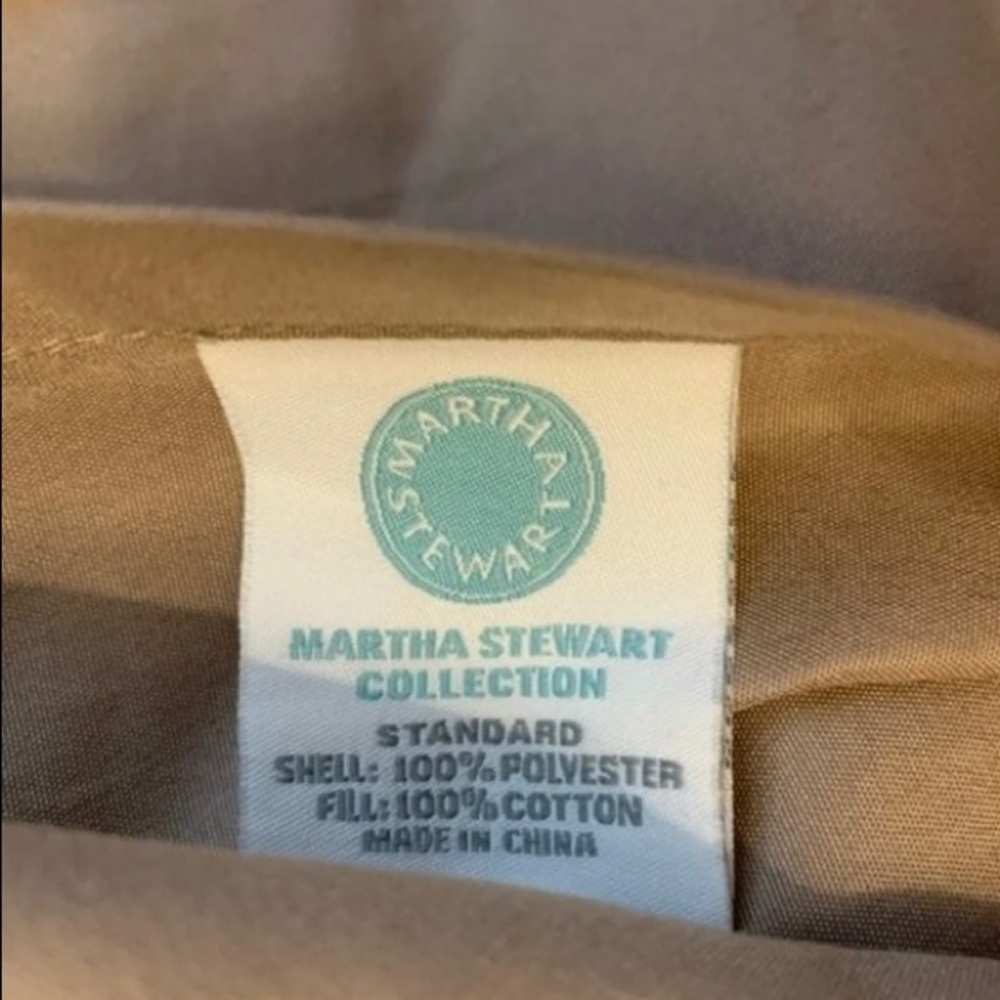 ❌❌SOLD❌❌ Martha Stewart Collection | Bedding Set - Picture 11 of 11